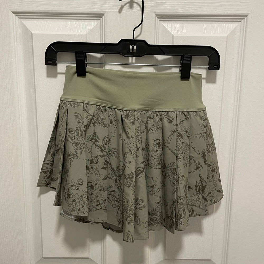 Aerie tennis skirt
